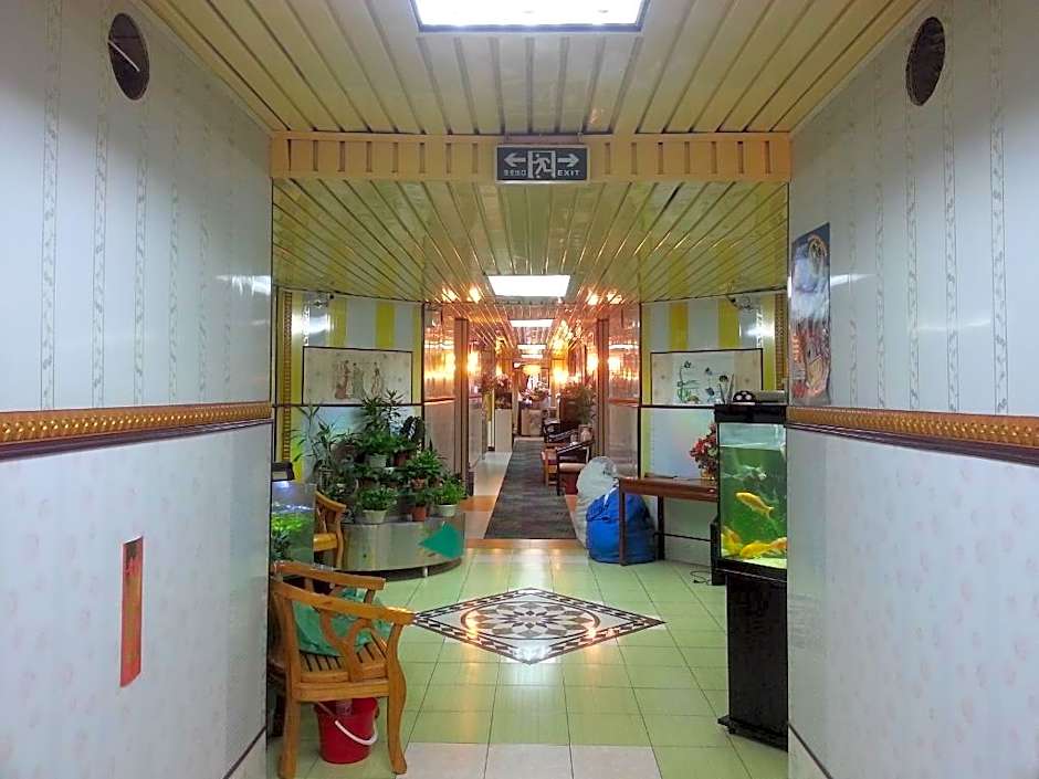 Villa Universal