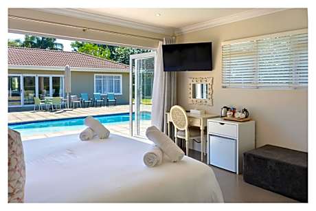 66 On Monzali 4 Star Luxury Guesthouse
