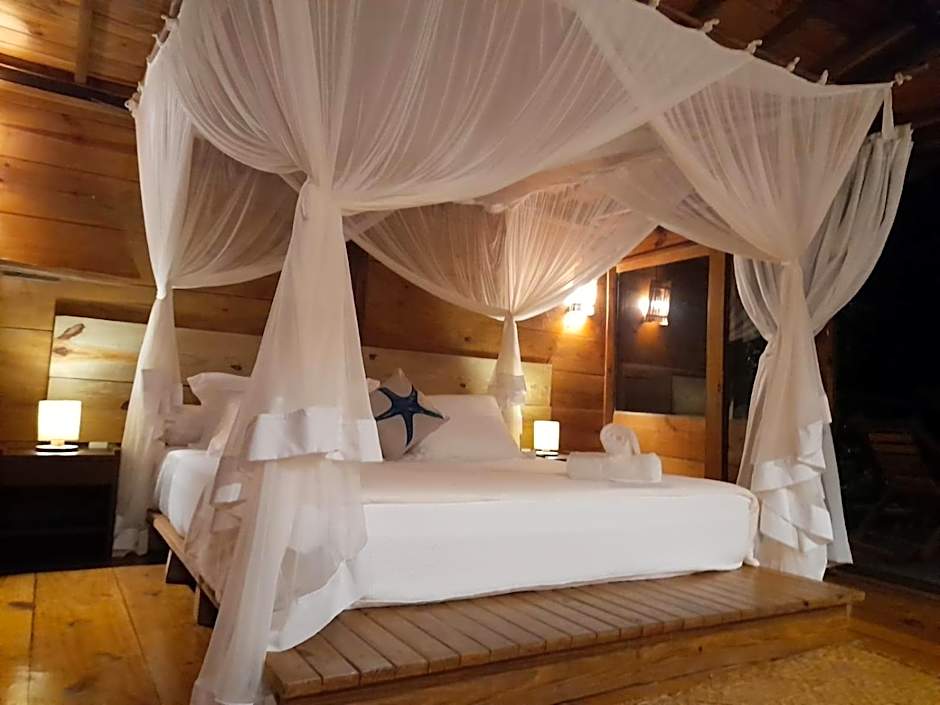 Photo 1 of 27 of Superior Chalet