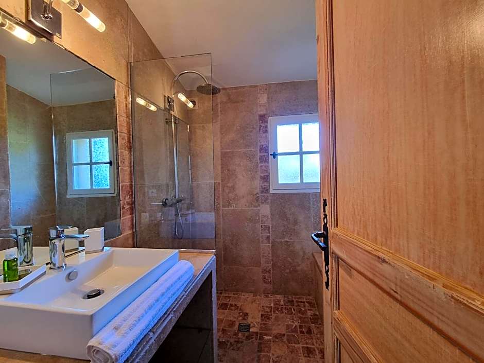 Les Garrigues de la Vallée des Baux