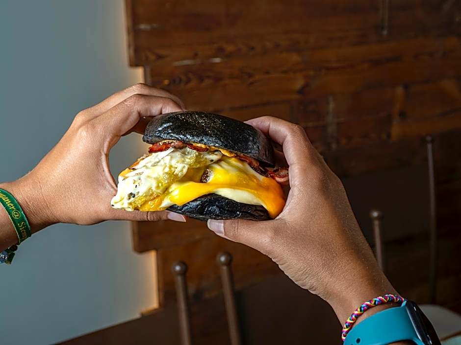 Hotel Ciudad del Sol