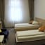 Hotel Story