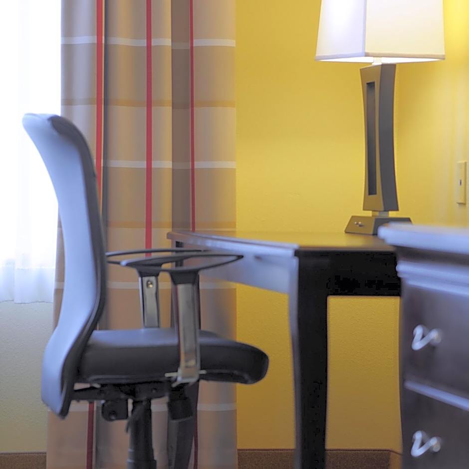 Country Inn & Suites by Radisson, Washington at Meadowlands, PA