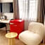Gran Via Alsancak ( Boutique Hotel )