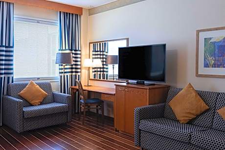 Family Room with Sauna