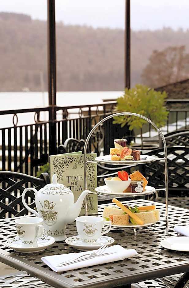 Macdonald Old England Hotel & Spa