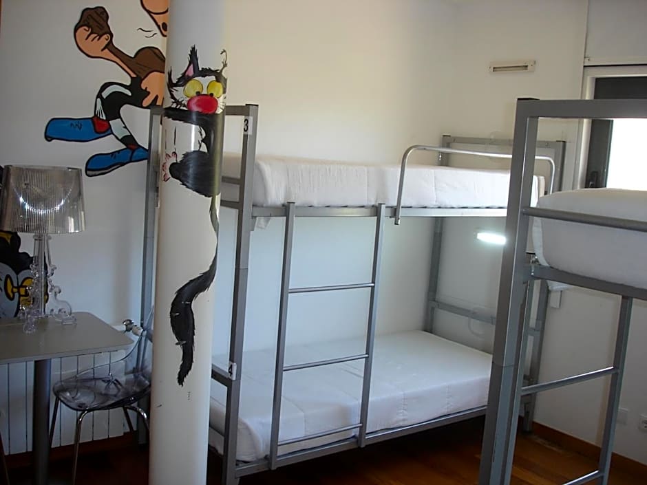 HI Alvados - Pousada de Juventude