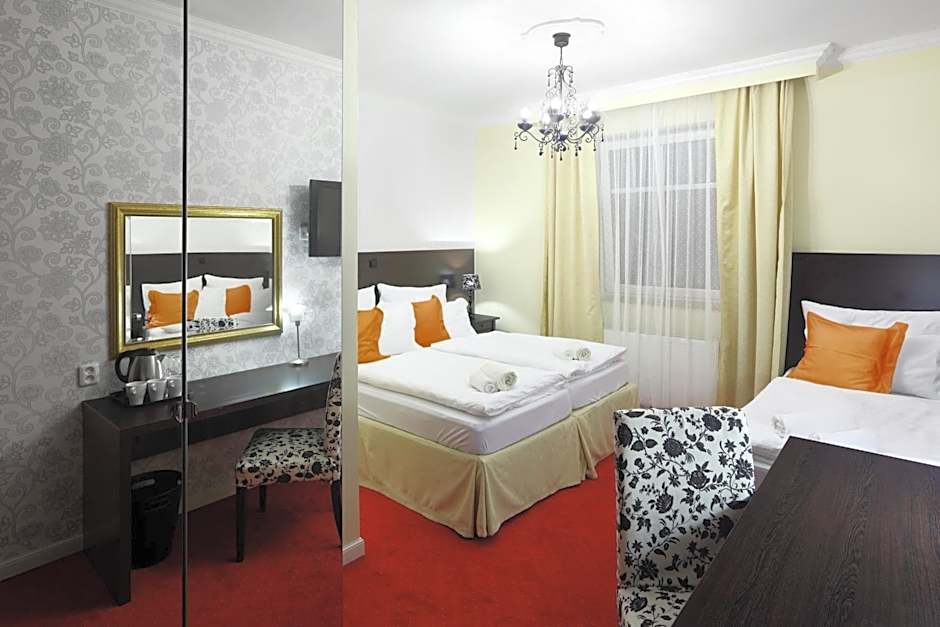 Pytloun Design Self Check-in Hotel