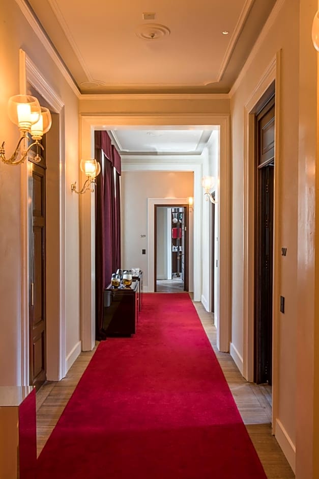 Nolinski Venezia - Evok Collection