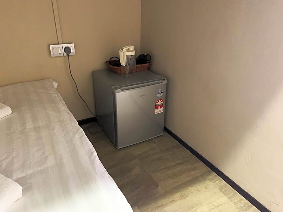 AE Semporna Guesthouse