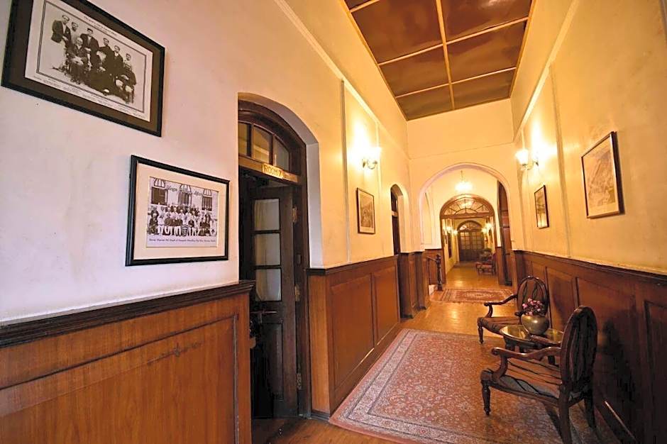 The Palace Belvedere Hotel