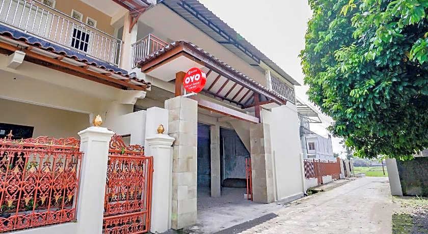 OYO 90210 Kenari House Syariah
