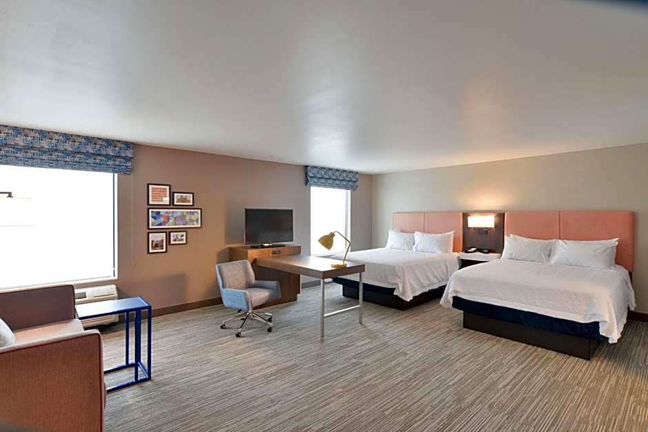 Hampton Inn By Hilton & Suites Menomonie