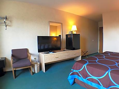 King Room - Non-Smoking