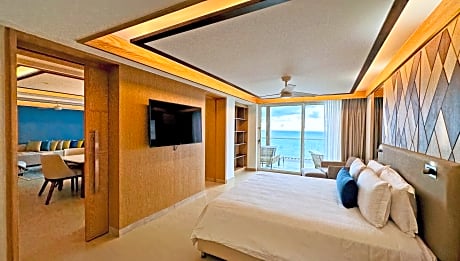 Two Bedroom Luxury Junior Suite Ocean Front Diamond Club