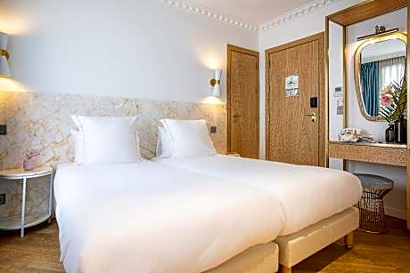 Traditional Twin Room