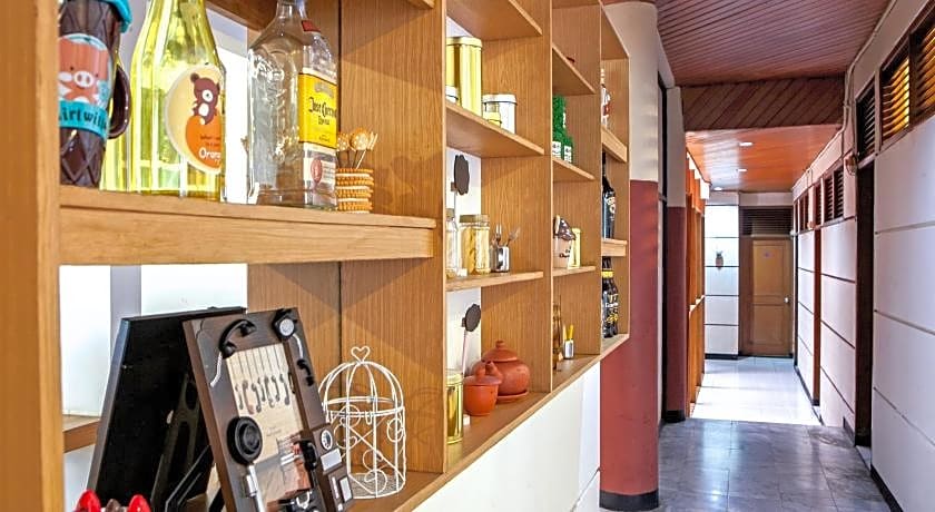 RedDoorz Plus @ Sukamulya Pasteur 2