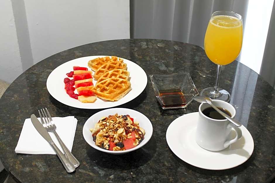 Landmark Suites By Balderrama Hotel Collection