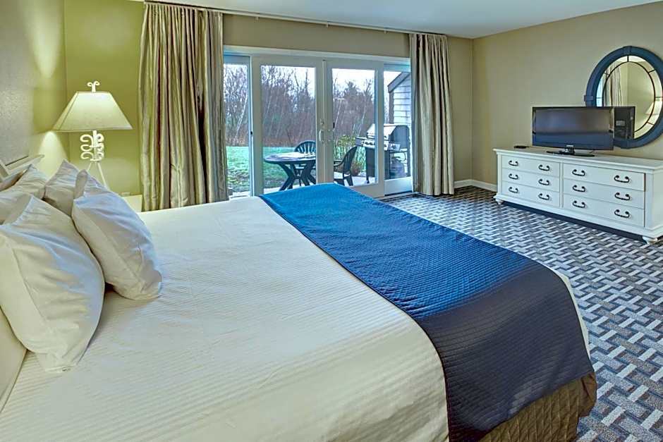 Wyndham Newport Overlook