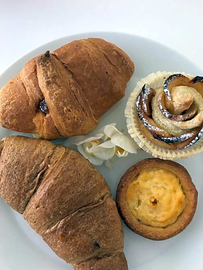 DESDEMA & OPERA Rooms