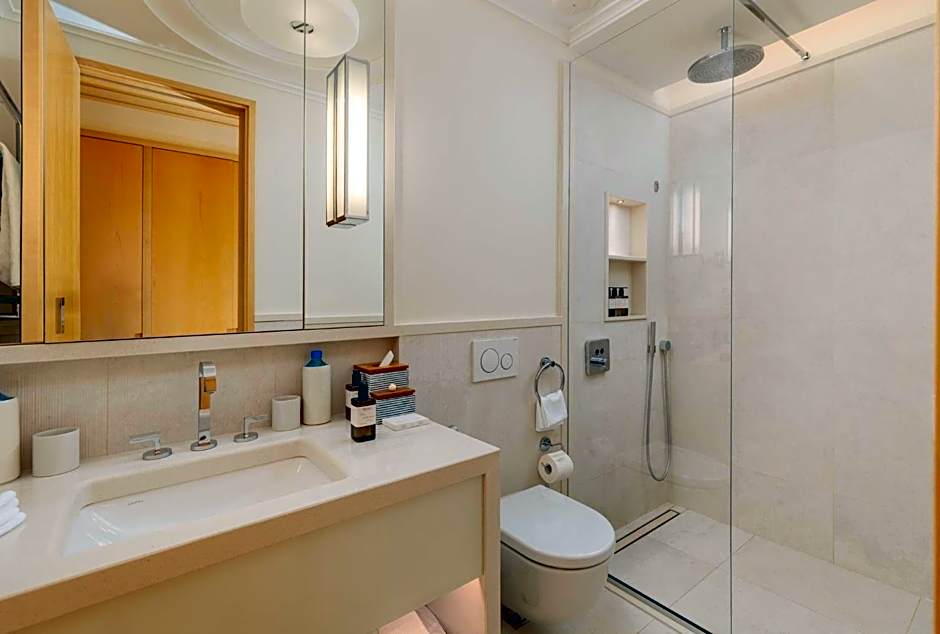 Regent Porto Montenegro By IHG