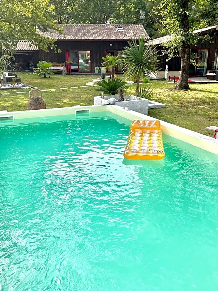 Hacienda de la Canopée avec piscine chauffée au sel