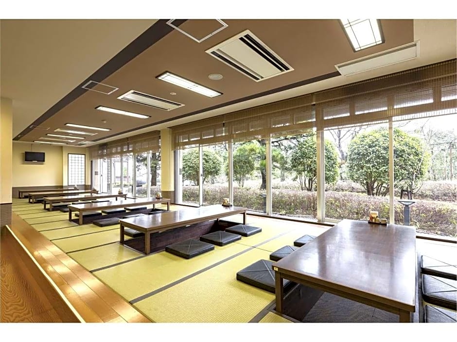 Route Inn Grantia Fukuoka Miyawaka - Wakita Onsen