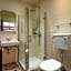 Tavern Townhouse - Boutique Town Centre Stay, Henley-on-Thames
