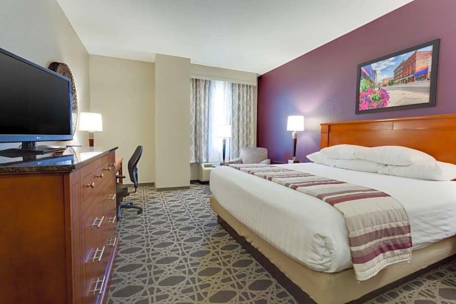 Drury Inn & Suites Middletown