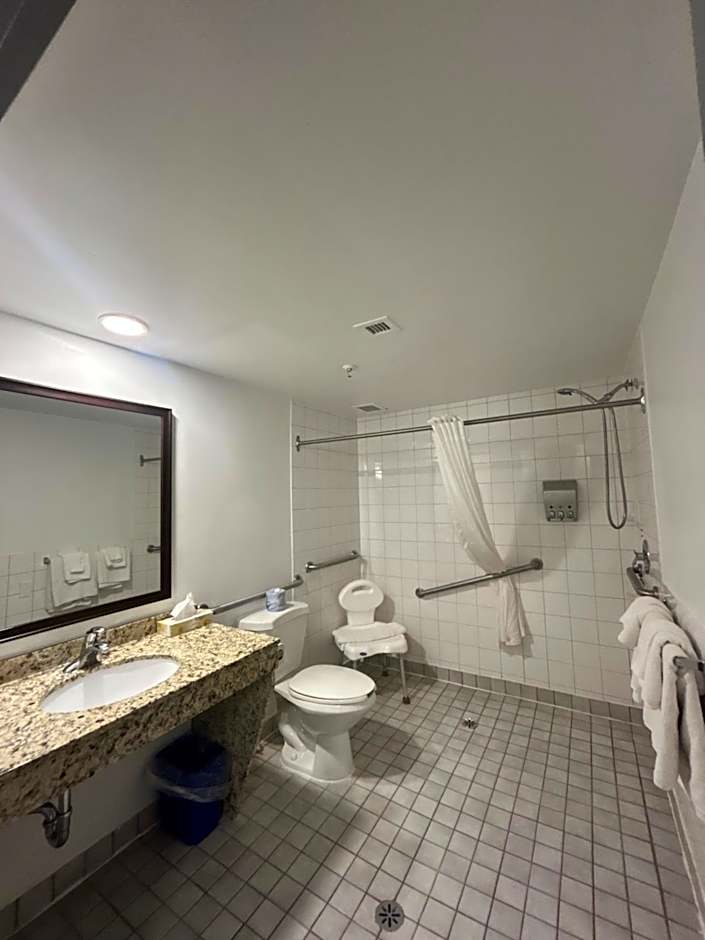 Charlottetown Inn & Conference Centre