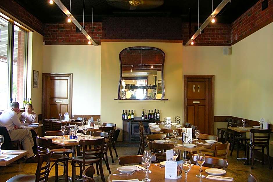 Lake Inn - Ballarat
