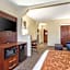 Comfort Suites Knoxville Airport