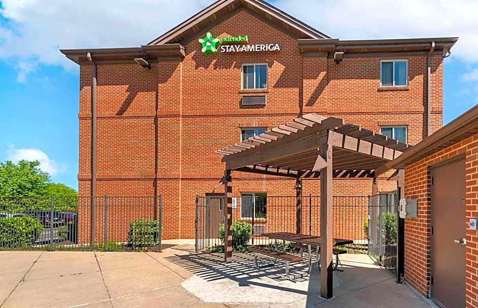 Extended Stay America Suites - St. Louis - Earth City