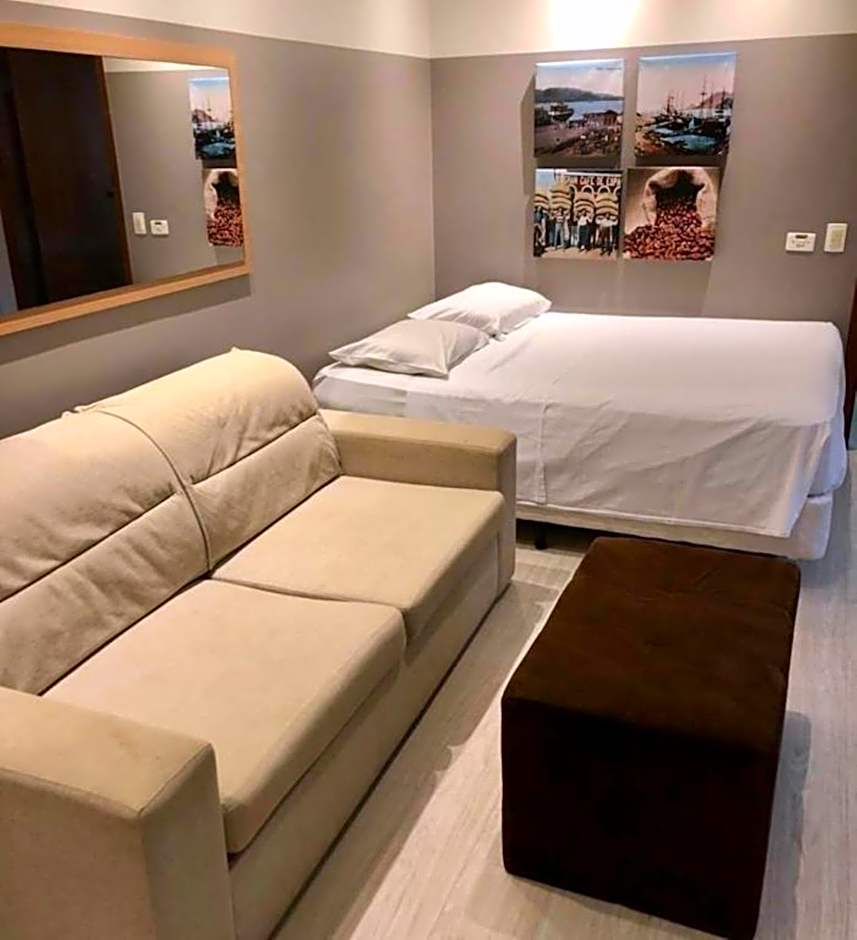 Cosmopolitan Praia Flat