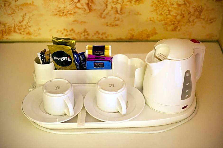 Best Western Crystal Palace Hotel