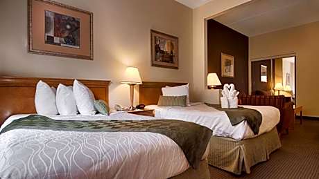 Mini Suite with Two Double Beds and Sofa Bed - Disability Access/Non-Smoking