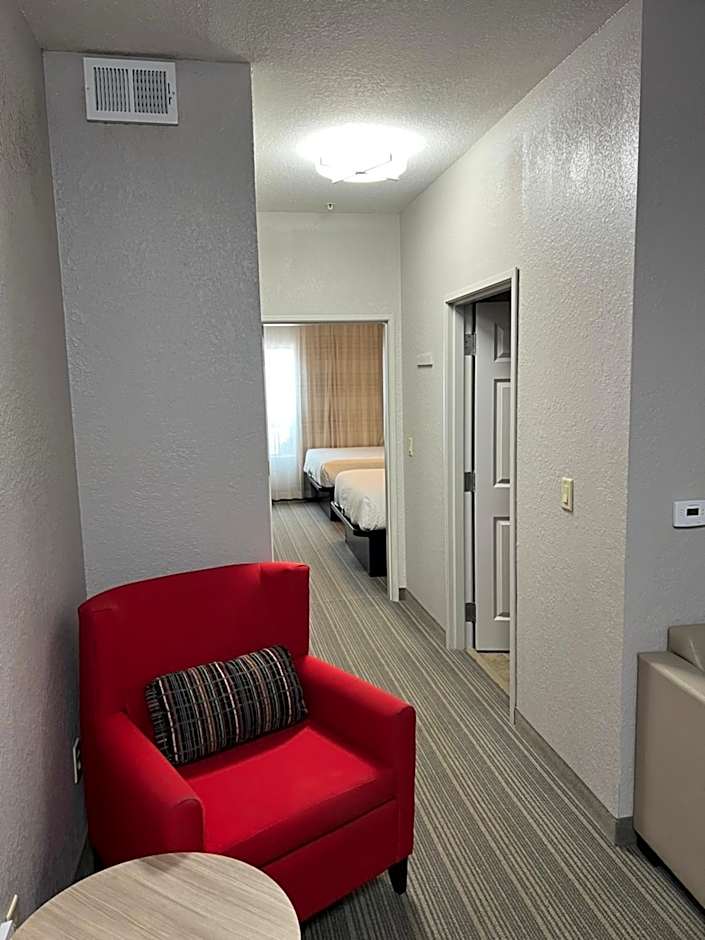 Country Inn & Suites by Radisson, Green Bay East, WI