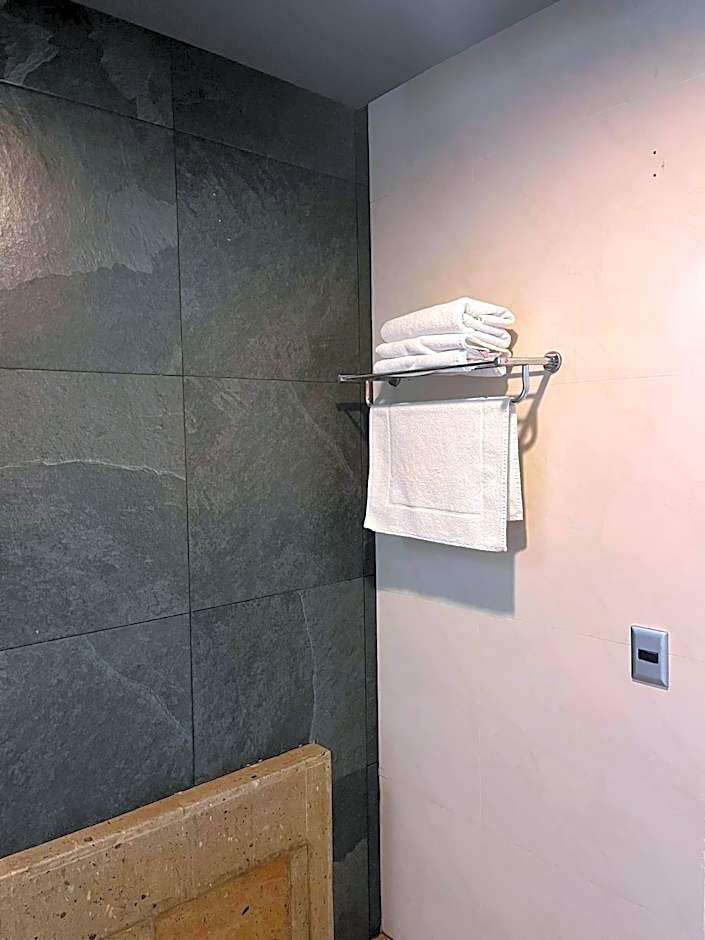 Zújmú Business Boutique Hotel