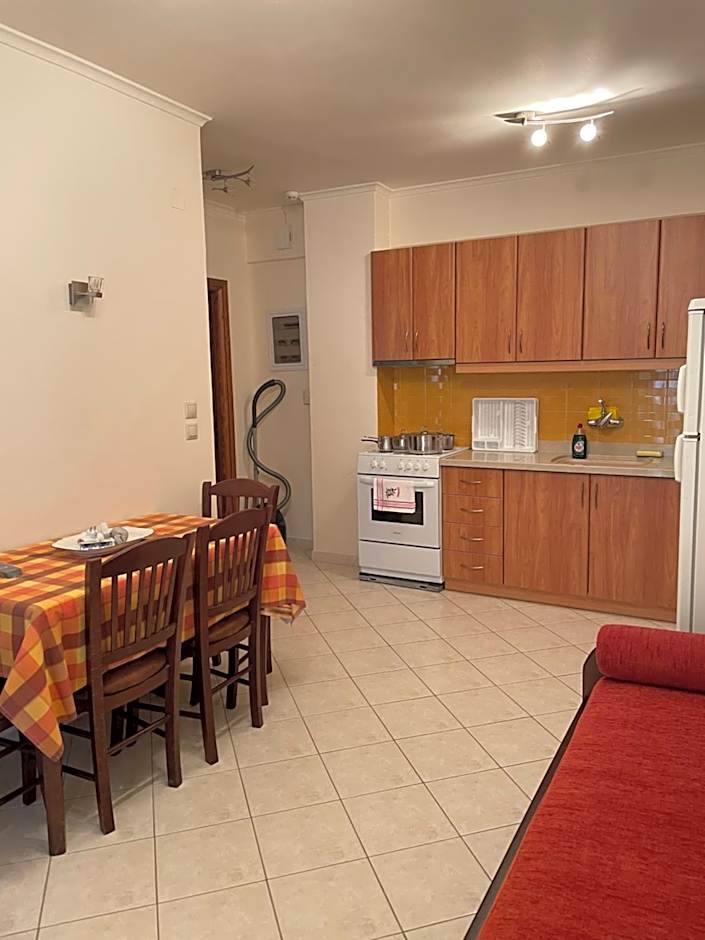 Dais Apartments
