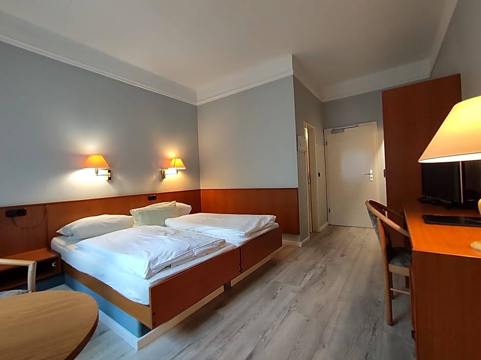 Condi Hotel
