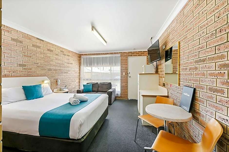 Garden City Motor Inn