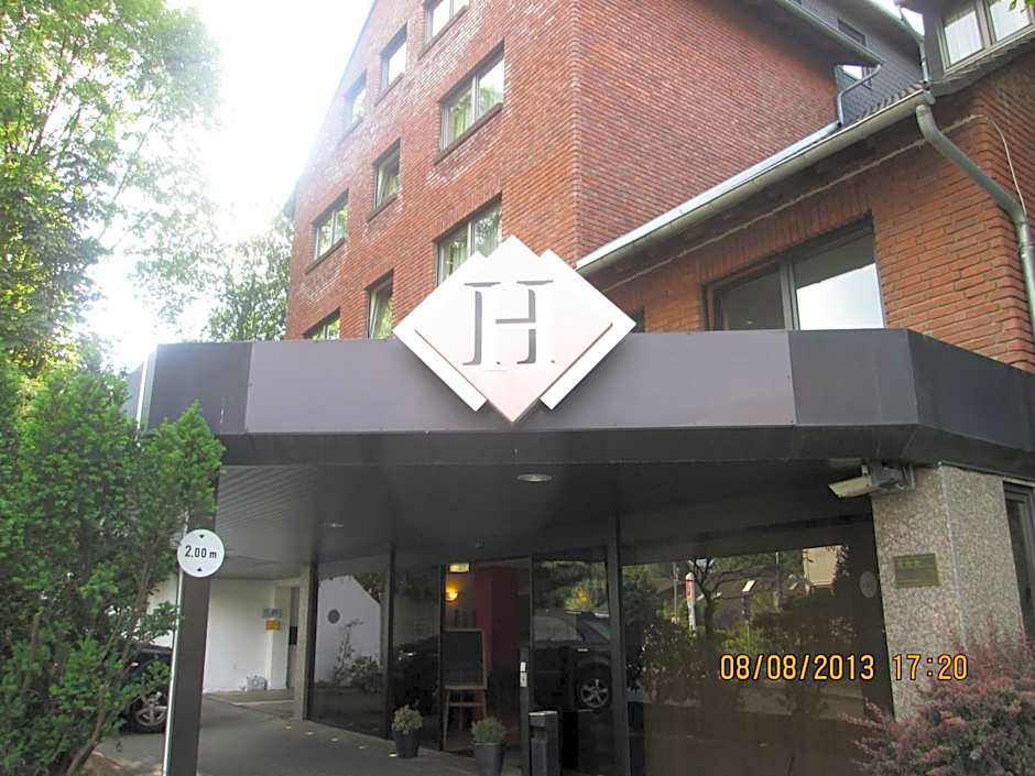 Stargaze Home Hotel