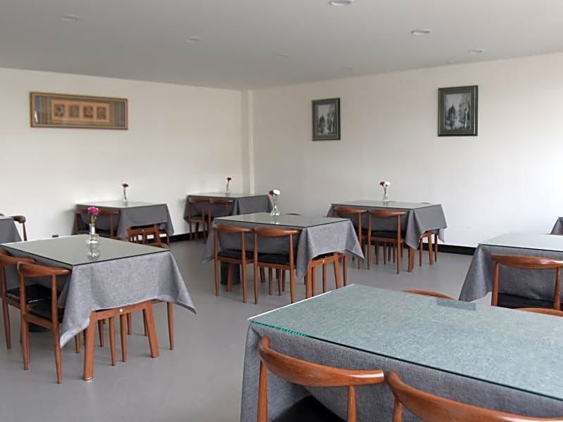 Shell Puyang City Nanle County Coach Station Guang