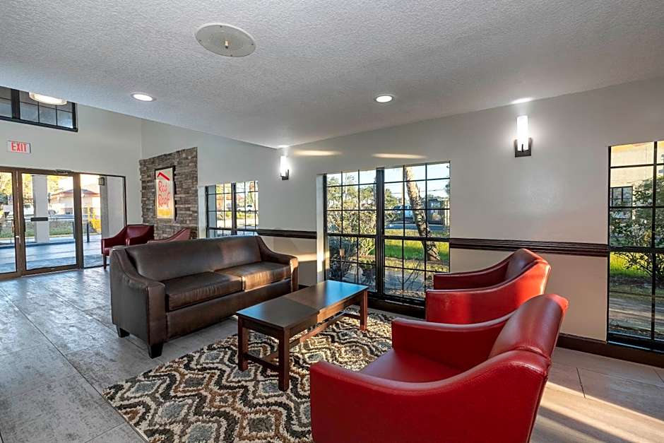 Red Roof PLUS+ St. Augustine