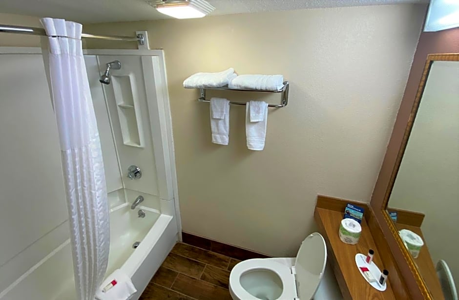 Travelodge by Wyndham Wytheville