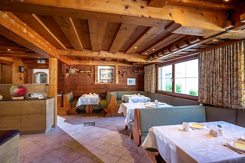 alpenrose hotel-garni