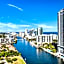 Water View Building With Pool - 5-Min Walk To The Beach - Cozy Studios