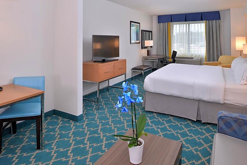 Holiday Inn Express and Suites West Ocean City By IHG
