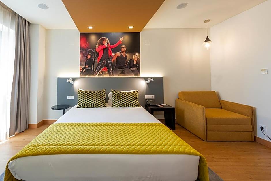 America Diamonds Hotel