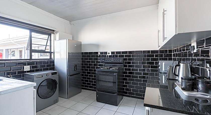 Safi Self Catering Suites